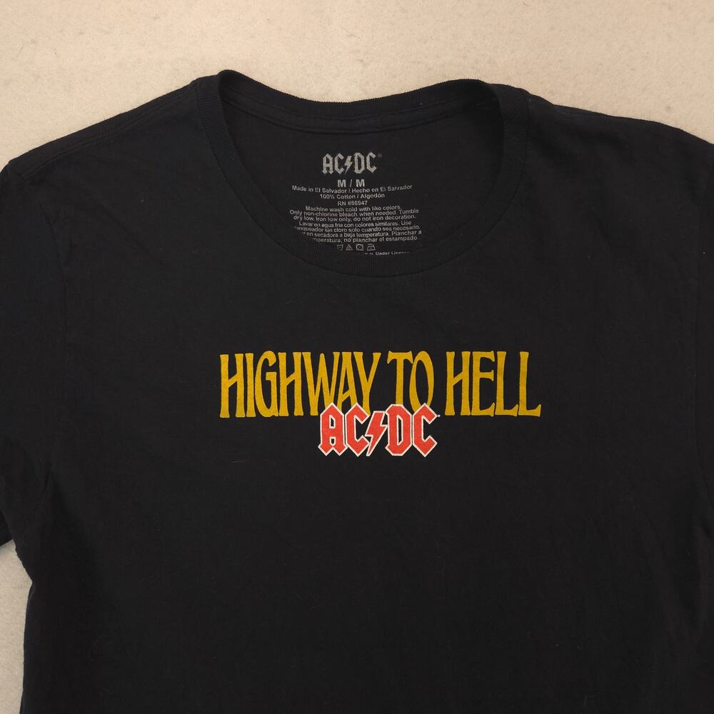 ACDC Highway To Hell Band Crew Neck Short Sleeve Graphic Shirt Mens Size M Black